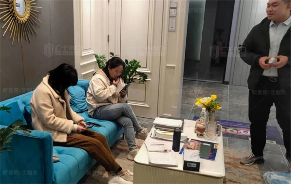 廣千木門精準(zhǔn)賦能，“新力量”駐店幫扶圓滿告捷！