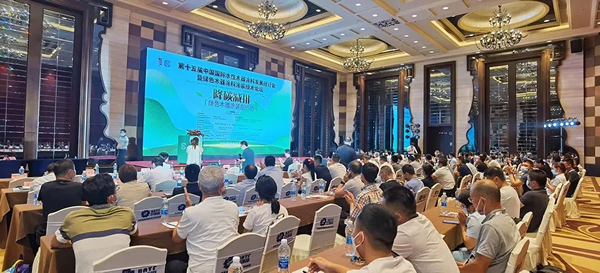 榮譽速遞 | 水性木器涂料研討會召開，展辰以實際行動助力行業(yè)發(fā)展