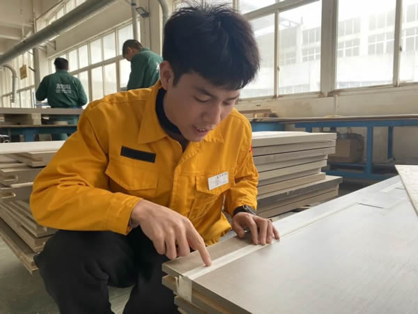 質量之優(yōu)，贏于專注丨王力木門制造中心品質部吳曦
