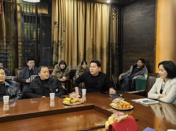 萬(wàn)嘉信木門