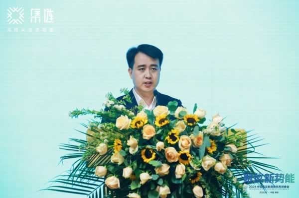 高定家居人齊聚中國(guó)·海安 ,聚焦新勢(shì)能，謀局新能量！