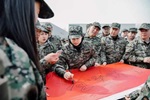颯爽英姿，繪青春底色——記三峰超級智慧工廠軍訓(xùn)拓展?fàn)I