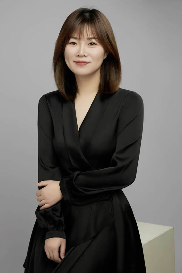 尚佰高定丨真的不心動嗎？兒童房絕美弧形拼色衣柜！