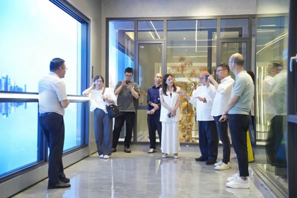 當13位設計大咖一同探索圣堡羅，會碰撞出怎樣的火花？