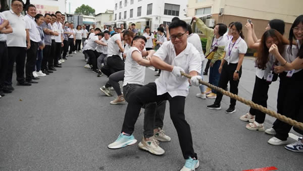 美涂士520愛心日暨運(yùn)動(dòng)月開幕式圓滿成功！