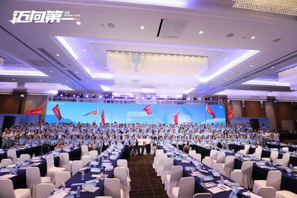 邁向第一丨2024嘉尊木門11周年品牌盛典圓滿舉行！
