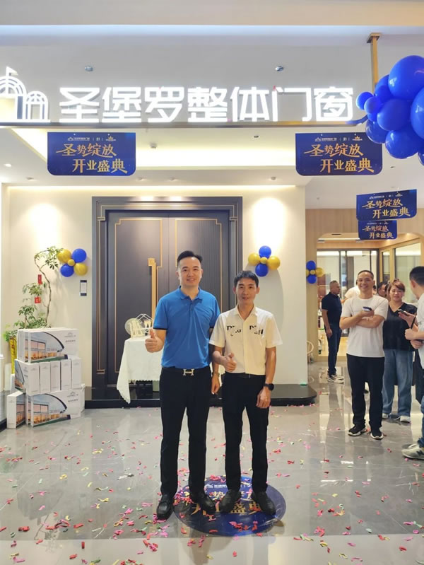 攜手經(jīng)銷商游學(xué)探店！共賀多地新店“圣”勢綻放！