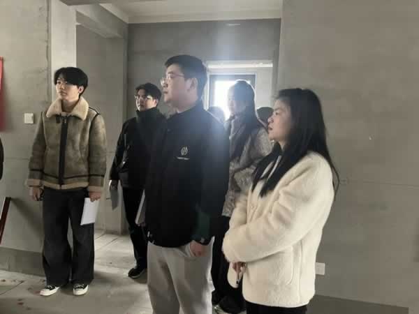 簡一家居