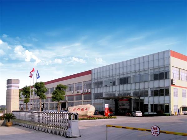 營(yíng)收近200億 位列中國(guó)制造業(yè)民營(yíng)企業(yè)500強(qiáng)第401位 群升集團(tuán)除了門之外，還有哪些產(chǎn)業(yè)？
