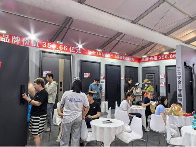 王力門業(yè) | 驚爆！天津家博會，李年昌3天狂攬80單的營銷秘籍大揭秘