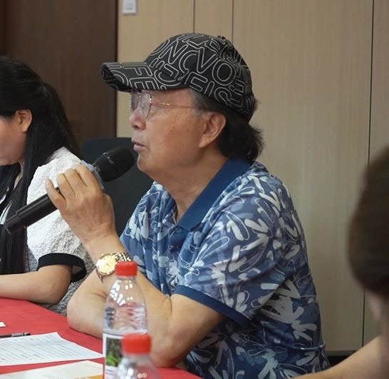 喬治伯爵木門