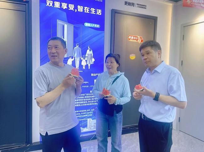 王力門業(yè)