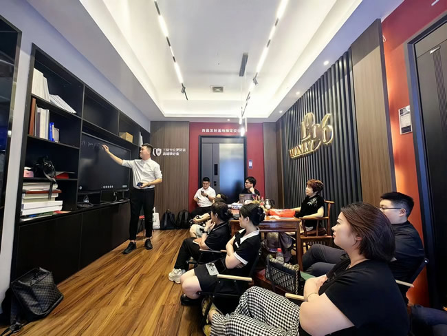 王力門業(yè) | 湖南婁底經(jīng)銷商謝總：拓展設(shè)計(jì)師渠道，3個(gè)月狂攬近38萬！