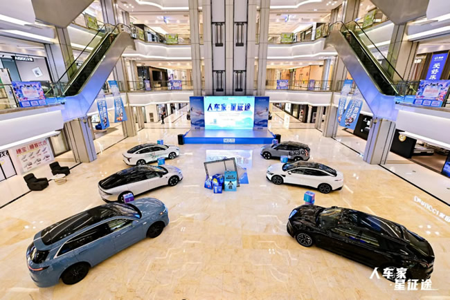 家居賣(mài)場(chǎng)大轉(zhuǎn)型：汽車(chē)、直播與新業(yè)態(tài)能否帶來(lái)新生？