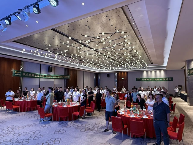 千年舟 | 2025千年舟家具廠新品發(fā)布會·寶雞站隆重舉行丨科技賦能家居，共繪數(shù)智未來