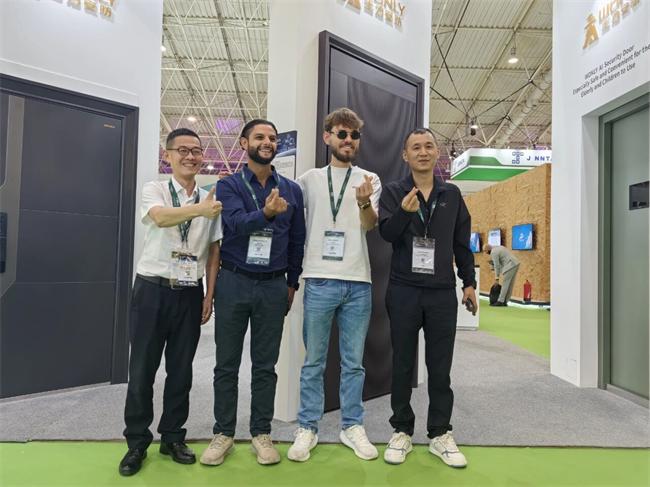 王力門業(yè) | 王力安防閃耀沙特基建展，深化國際市場布局